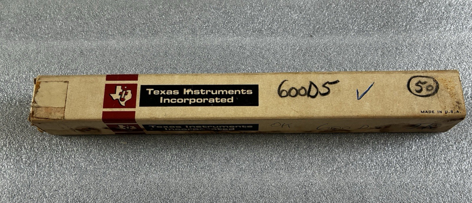 50 VINTAGE NOS RARE TEXAS INSTRUMENTS GOLD FLAT PACK IC PROCESSOR CHIPS 600D5.