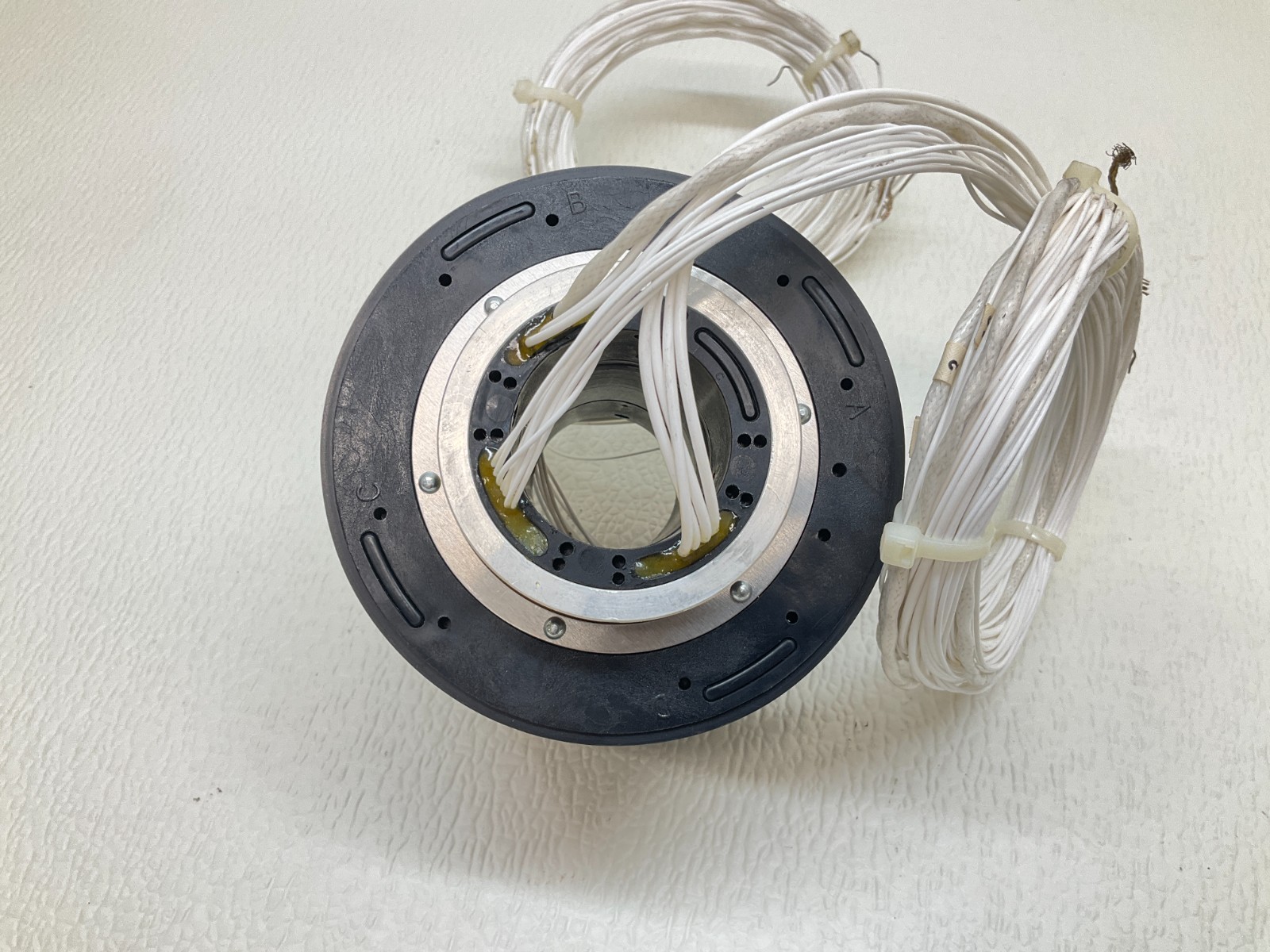 MOOG 800-336-2112 Coil Ring 6815-K0FD000000 SS50-048-00 New (TSC)