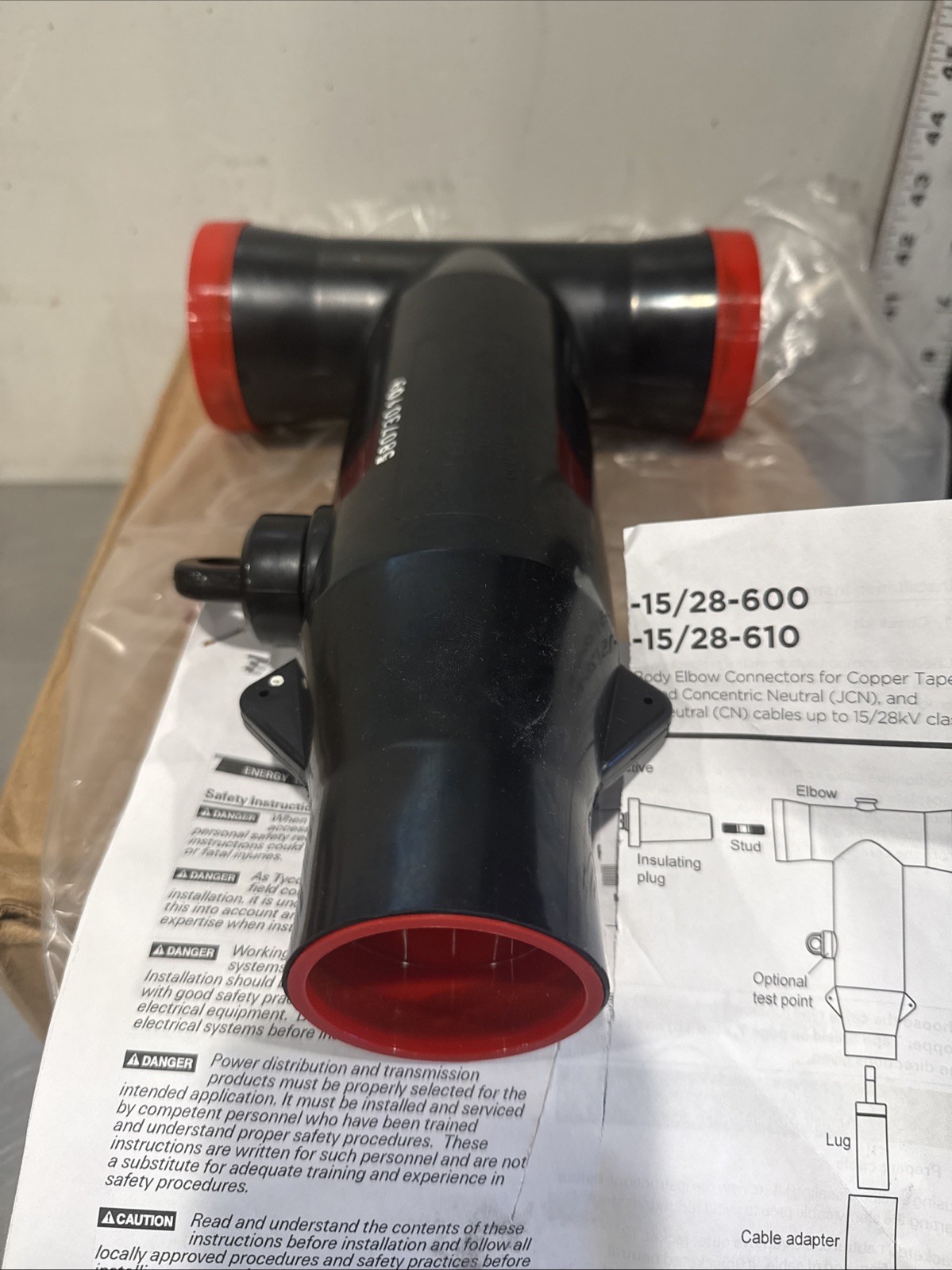 TE RAYCHEM Tyco ELB-15/28-610 600A with Test Point Dead Break Elbow Connector
