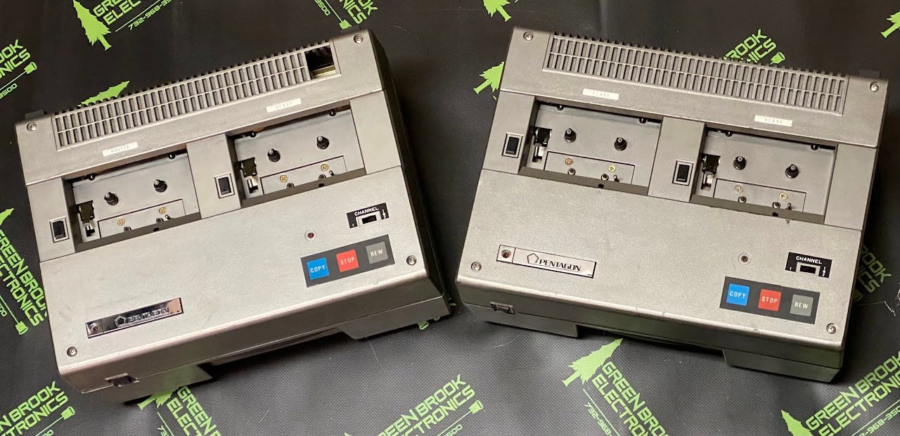 470 AND 471 – PENTAGON – TAPE DUPLICATOR SET (2 UNITS) USED – POWERS ON – NO FUR