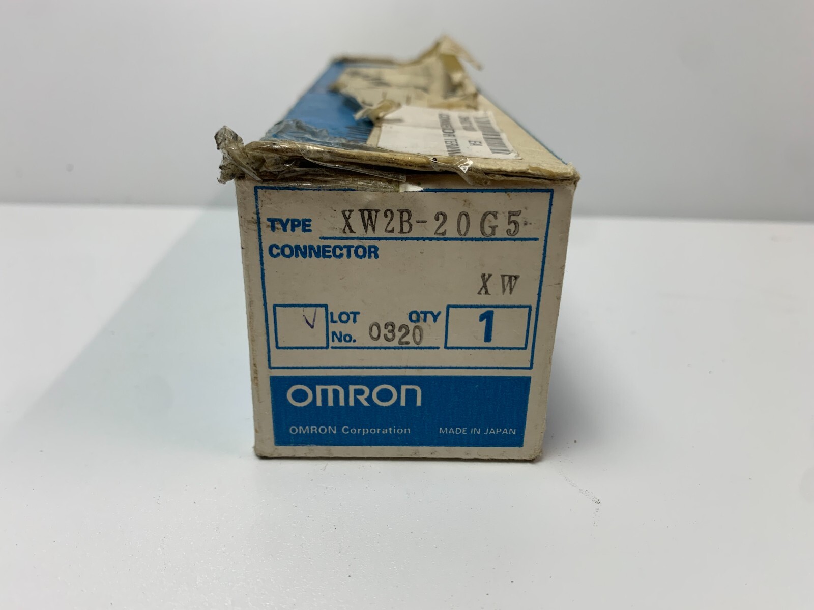 NEW! Omron XW2B-20G5 Interface Module Terminal Blocks, 20 Position