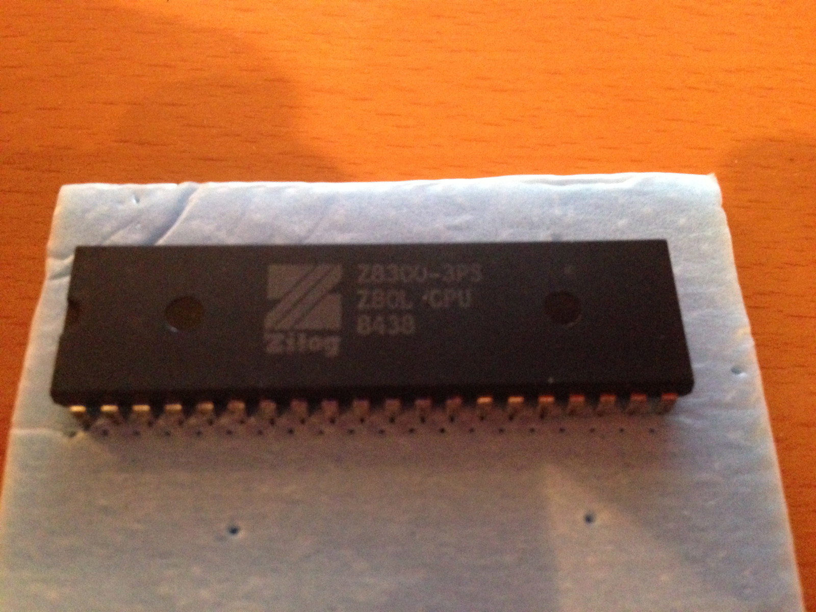 Z8300-3PS Z80L CPU ZILOG Integrated Circuit