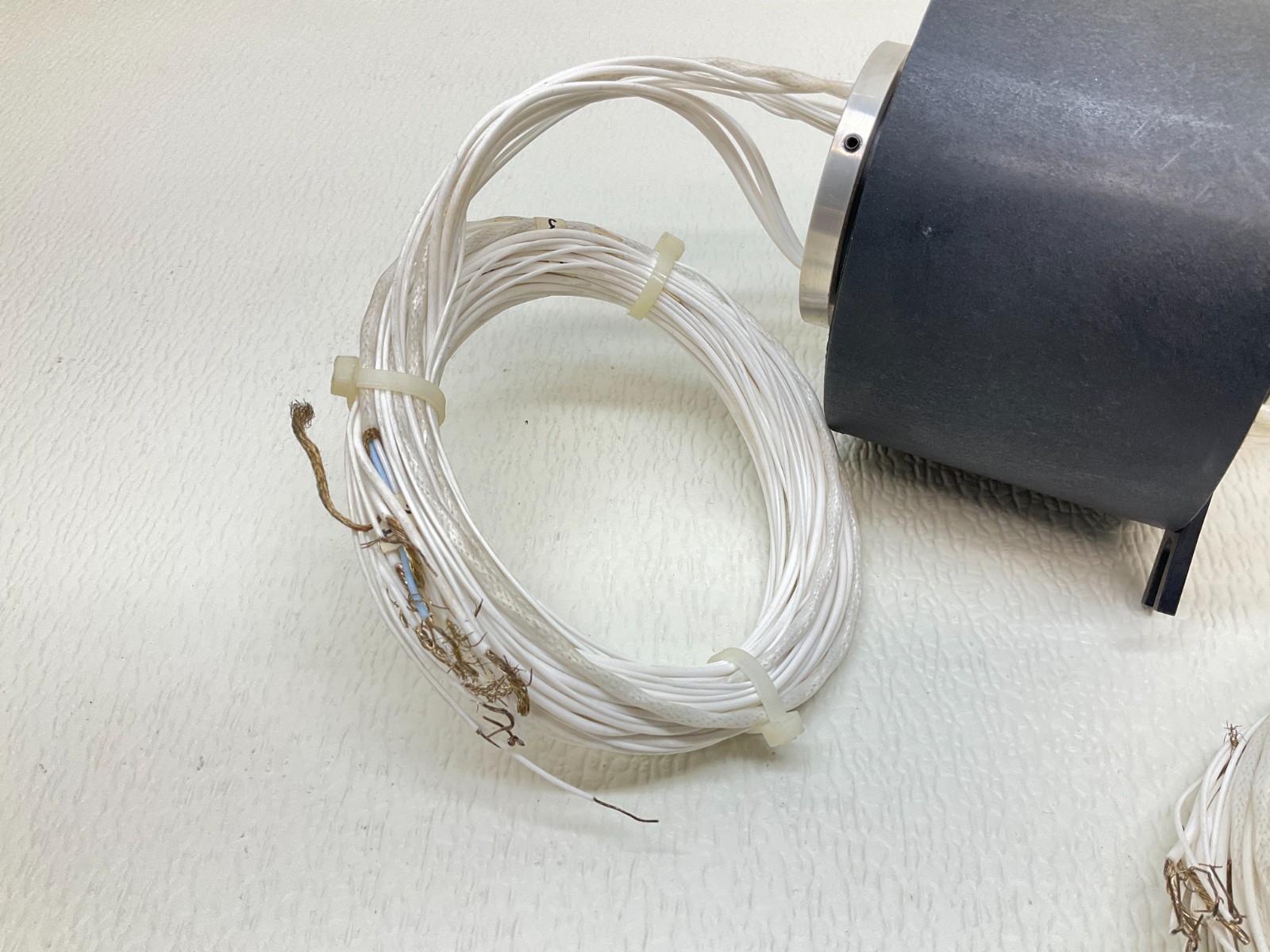 MOOG 800-336-2112 Coil Ring 6815-K0FD000000 SS50-048-00 New (TSC)