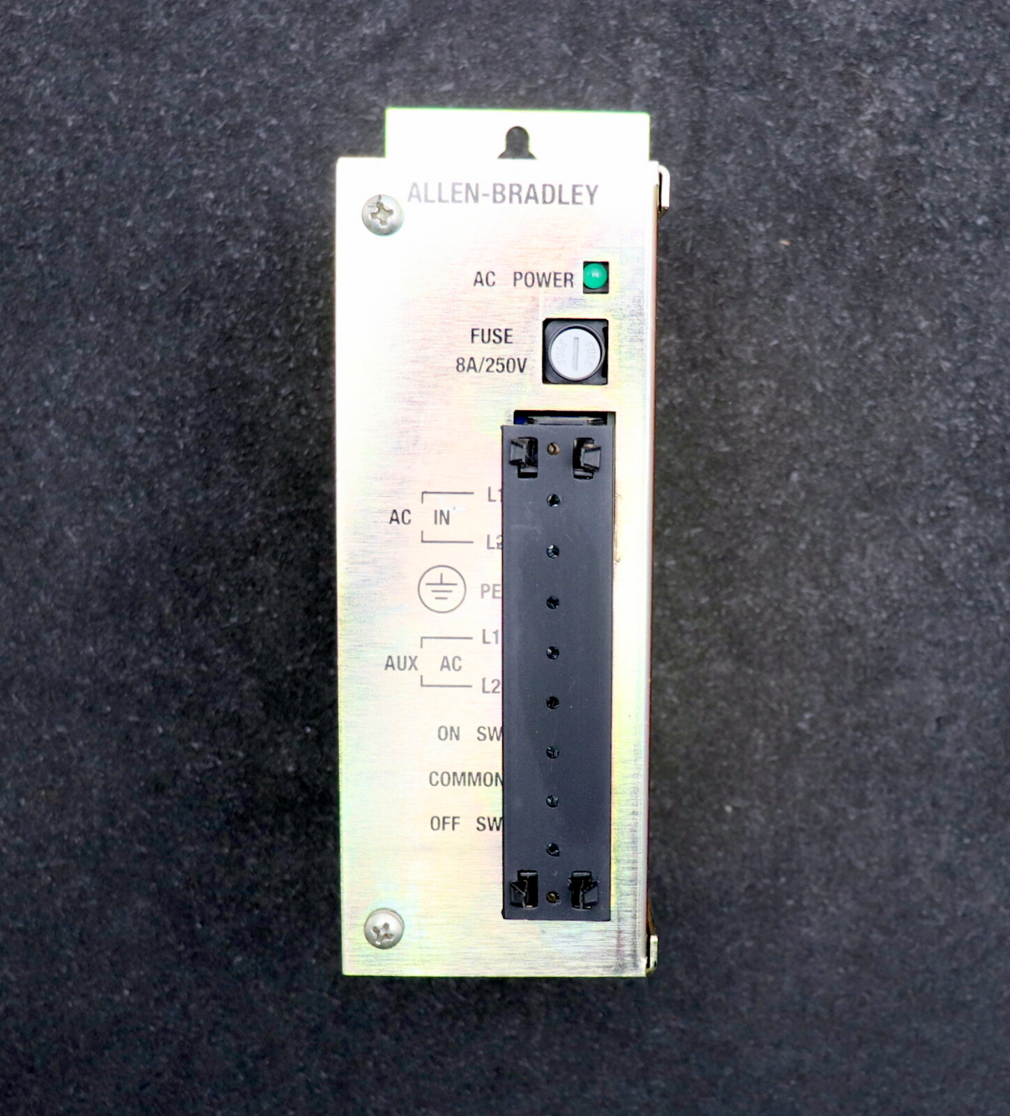 ALLEN BRADLEY POWER SUPPLY PART 160591 CAT 8520-OFC REV 03 FUSE 8a / 250V Used