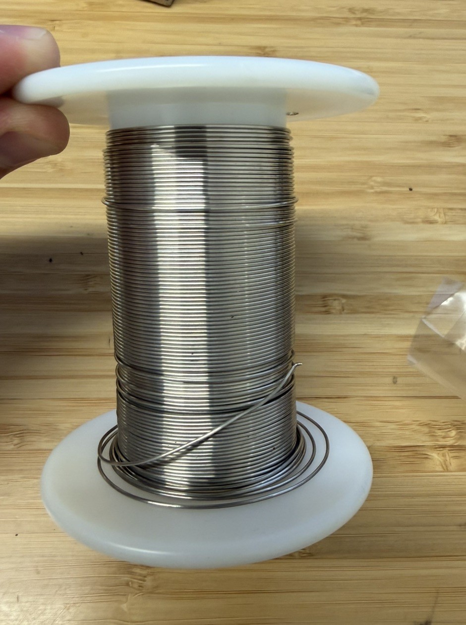 Bismuth-Tin Wire 0.030″ 58Bi 42Sn 95g Spool Low- Temperature Solder Lead Free