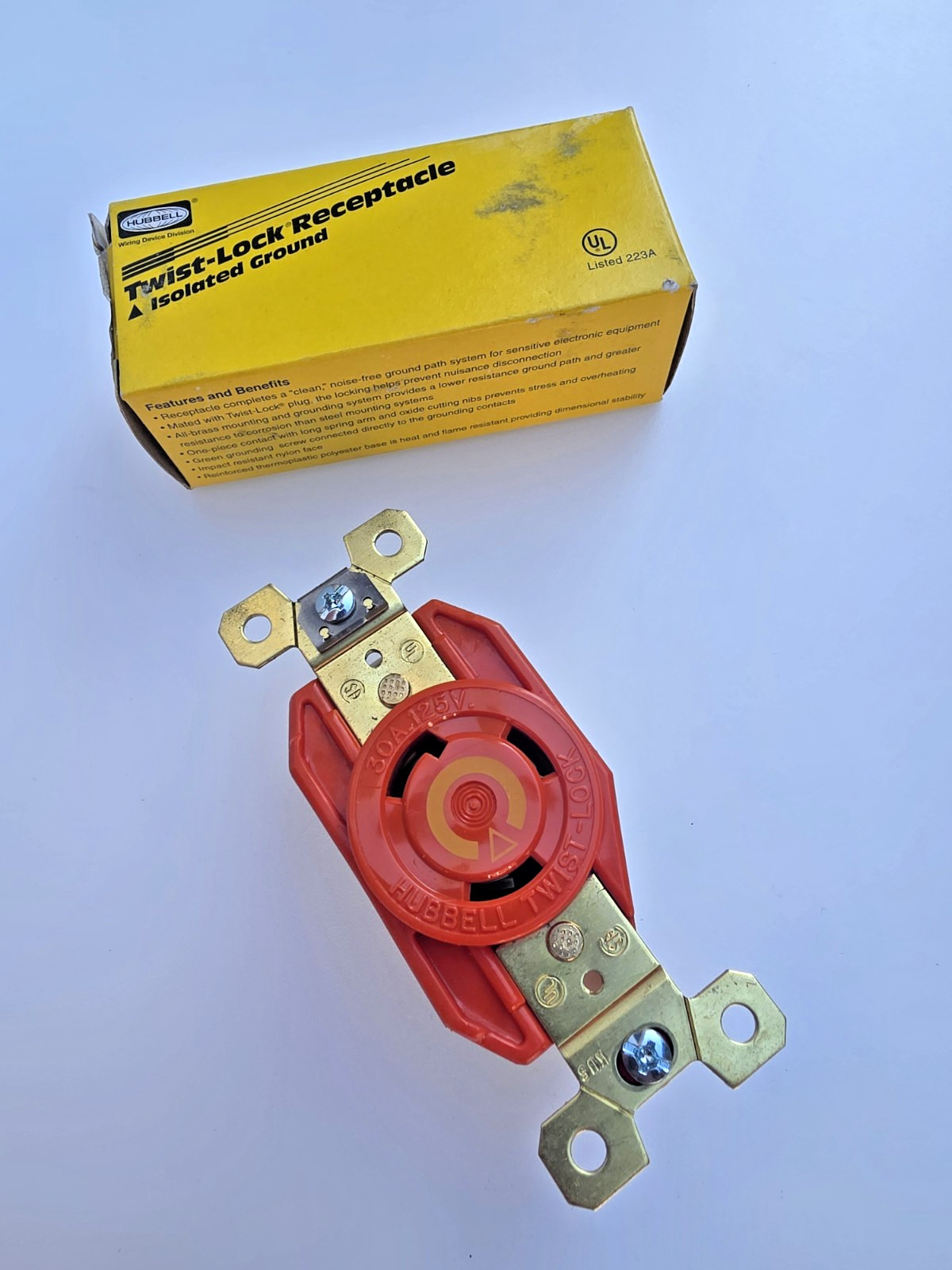 Hubbell IG2610 Twist Lock Receptacle NEMA L5-30R 30A 125V Isolated Ground