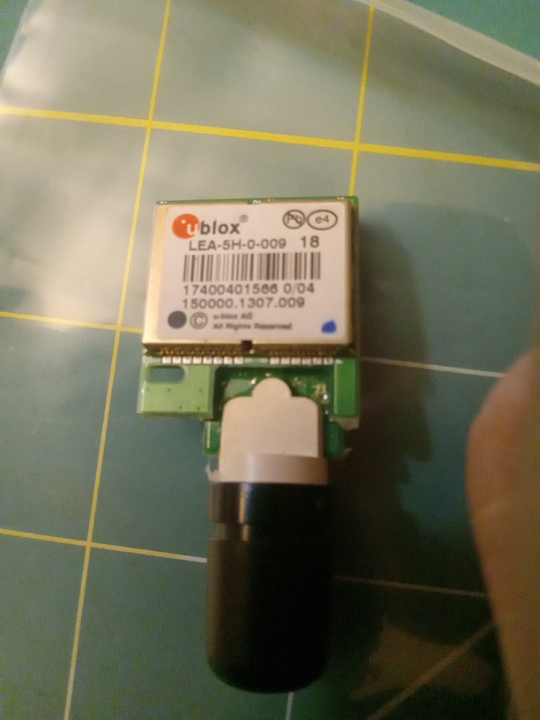 U-blox LEA-5H-0-009 GPS and GALILEO receiver module.