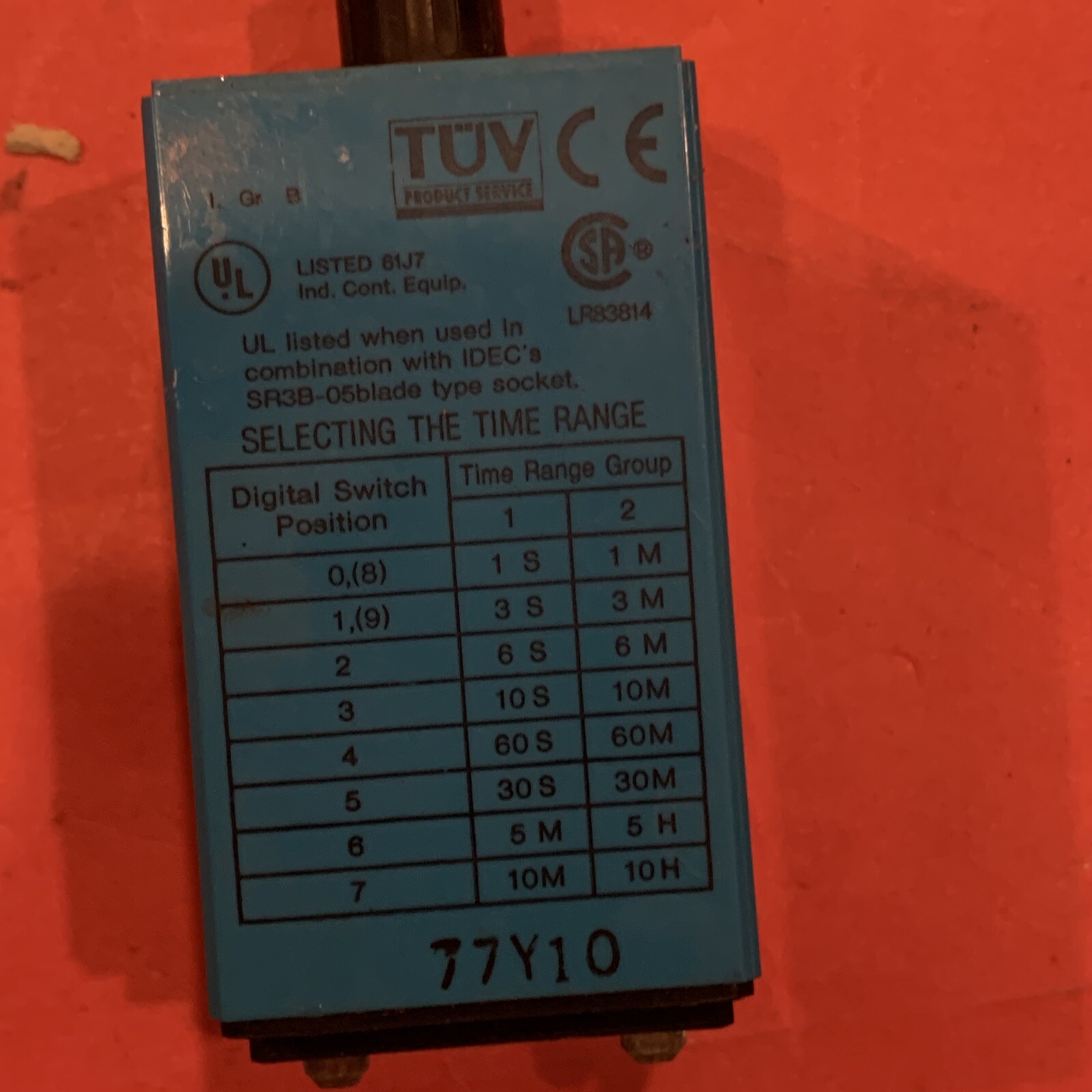 IDEC RTE-B22-24 volt AC/DC electronic timer used