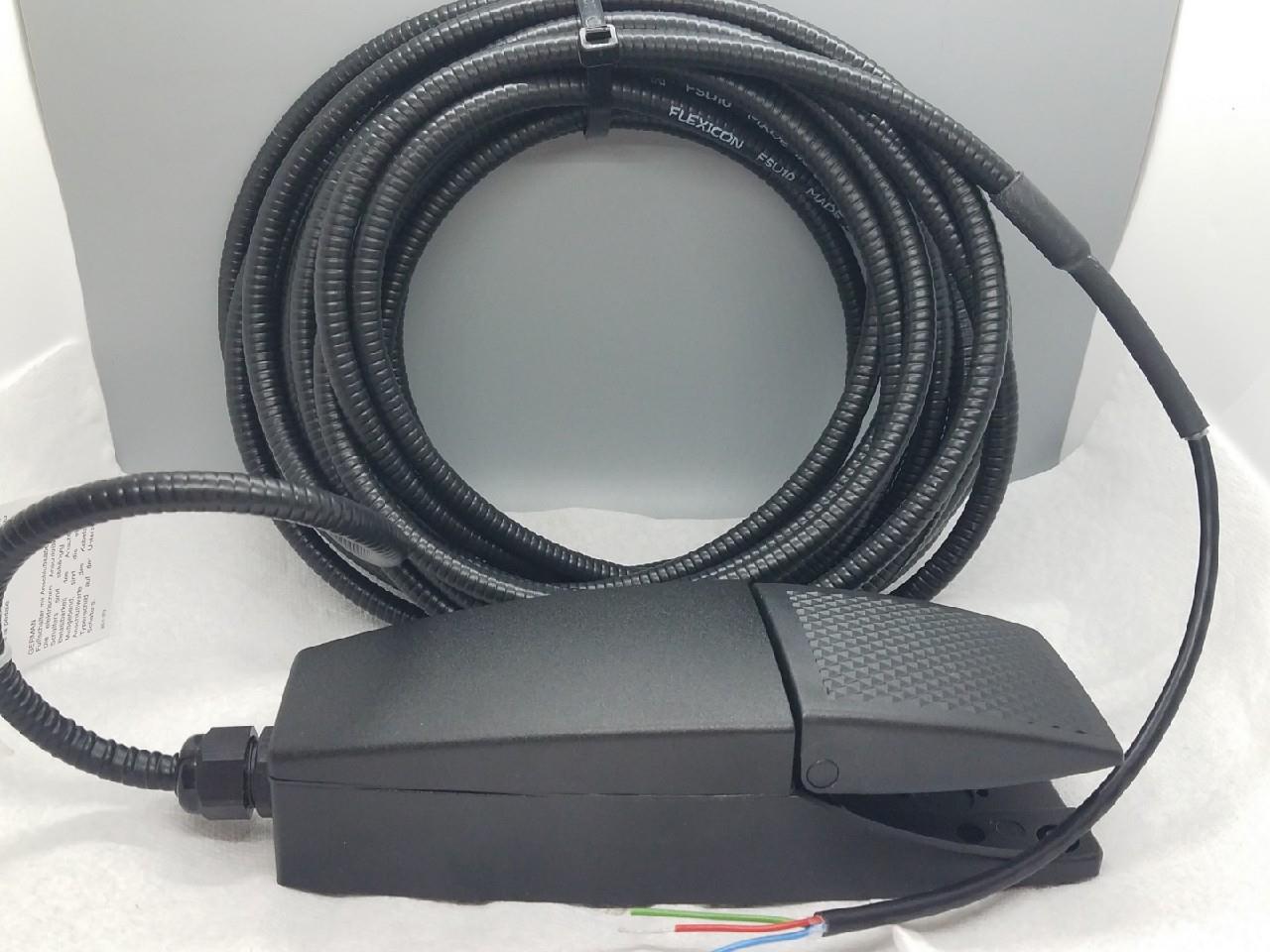 Herga Foot Pedal 6251 On/Off Switch With 36FT Flexible Conduit 10mm Cable FSU10