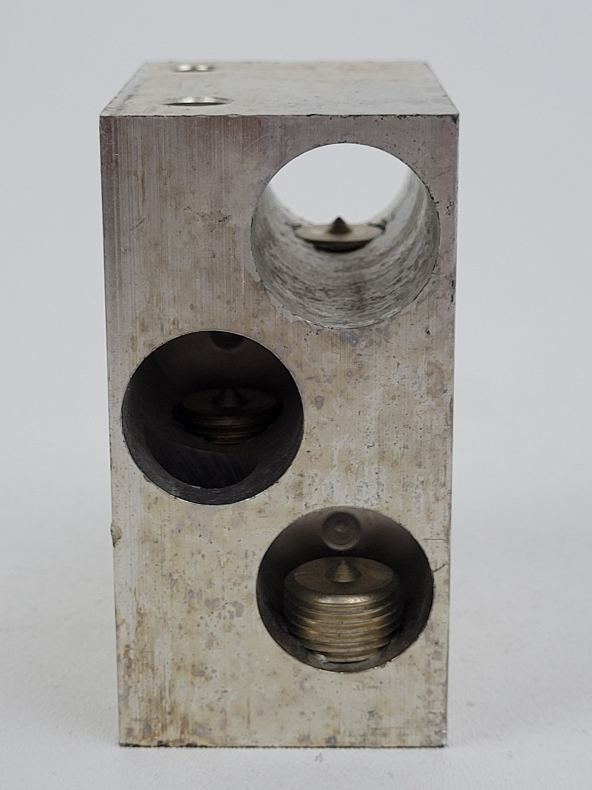 TA3H750 Siemens 1P Lug Kit 500-700 kcmil – Next Day Option – New