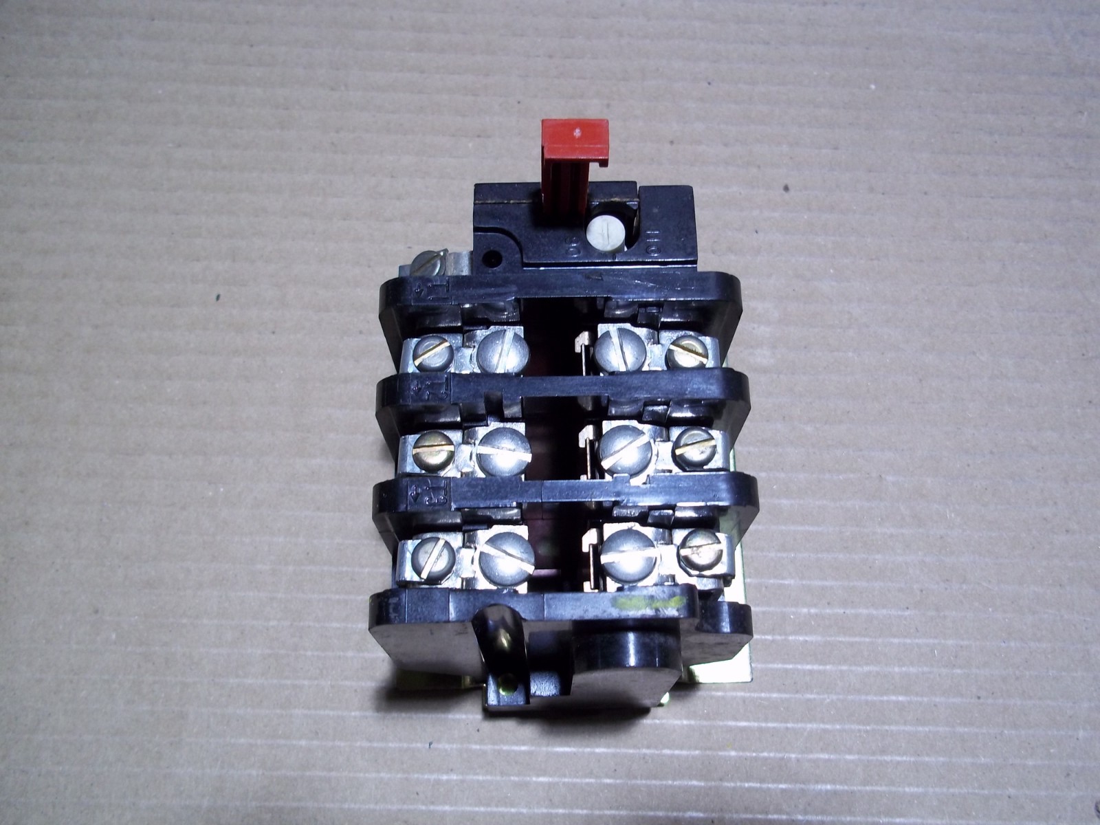GE CR224C610A Overload Relay 25Va 600V
