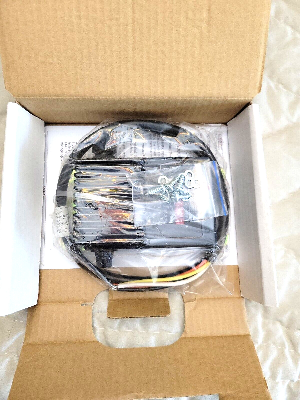 DC-DC Converter 24vdc IN 12vdc OUT DC2412-10 24V to 12V DC 10Amp NIB New in Box