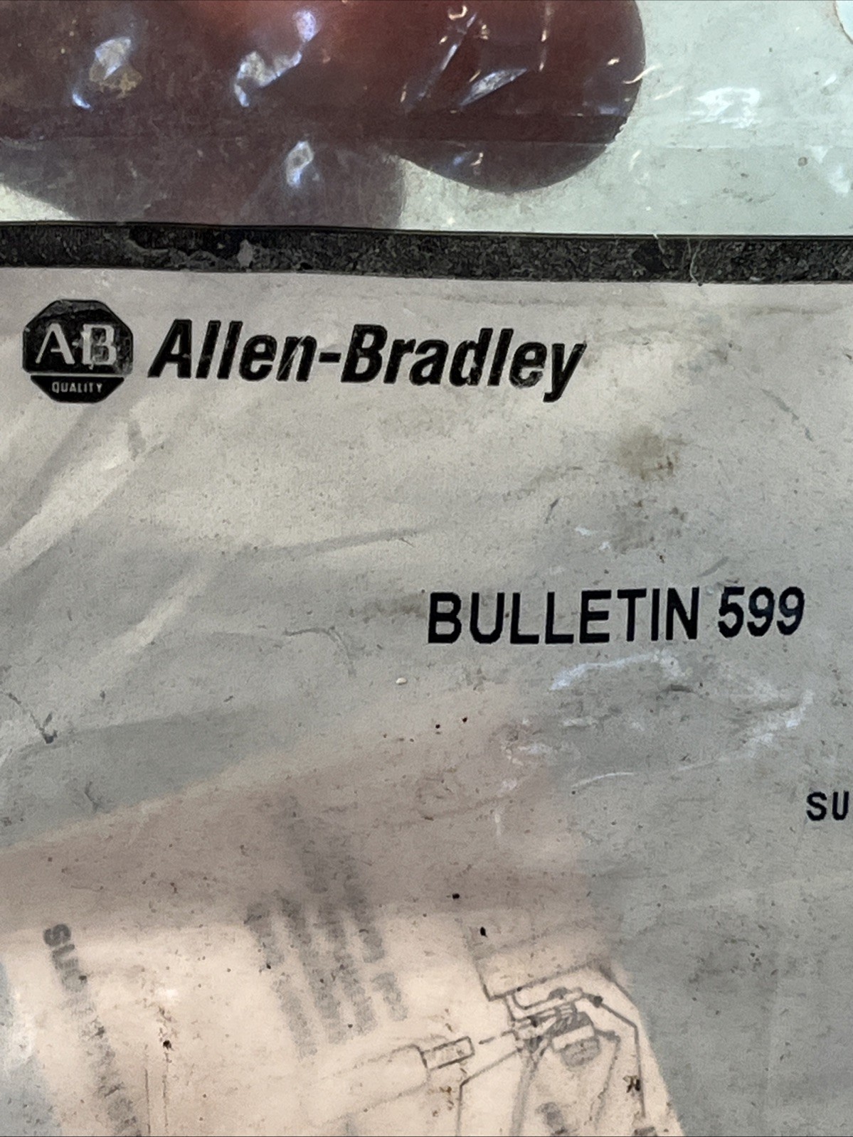 NEW – ALLEN BRADLEY 599-K04 SURGE SUPPRESSOR