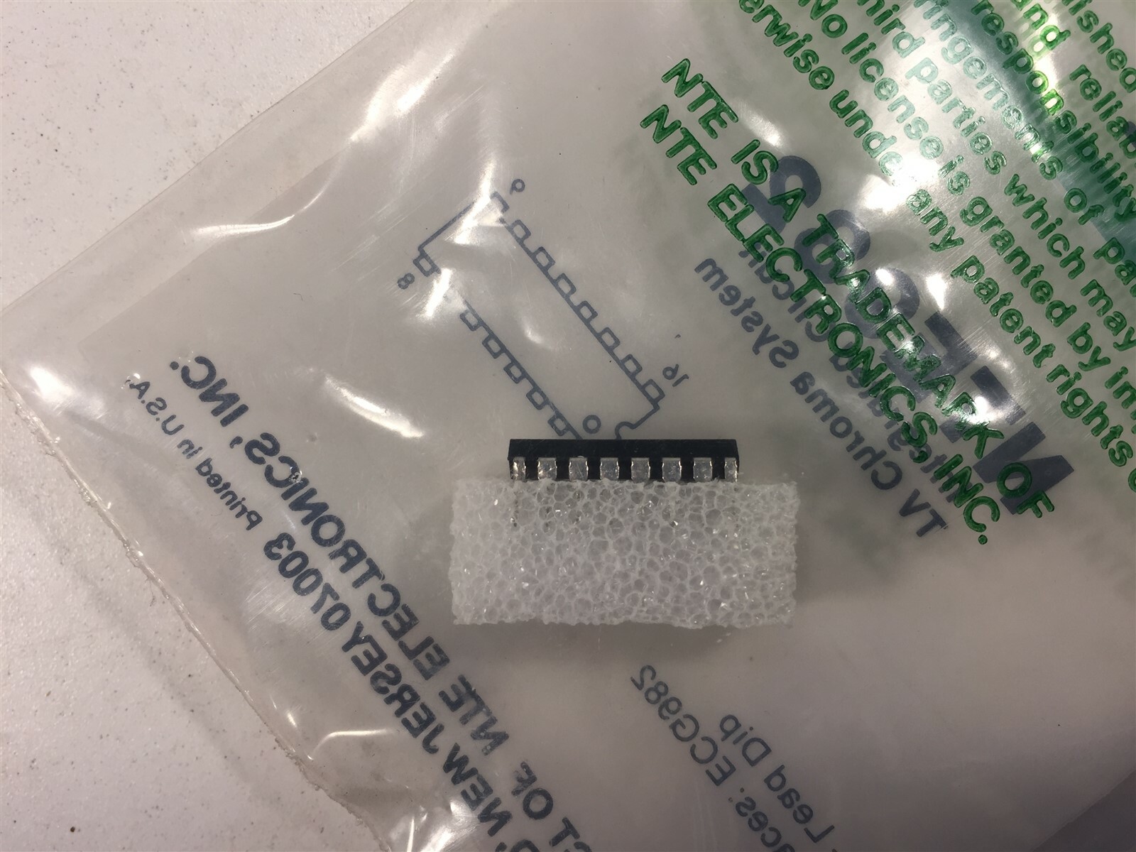 (4) NTE982 Integrated Circuit TV Chroma System – Lot of 4