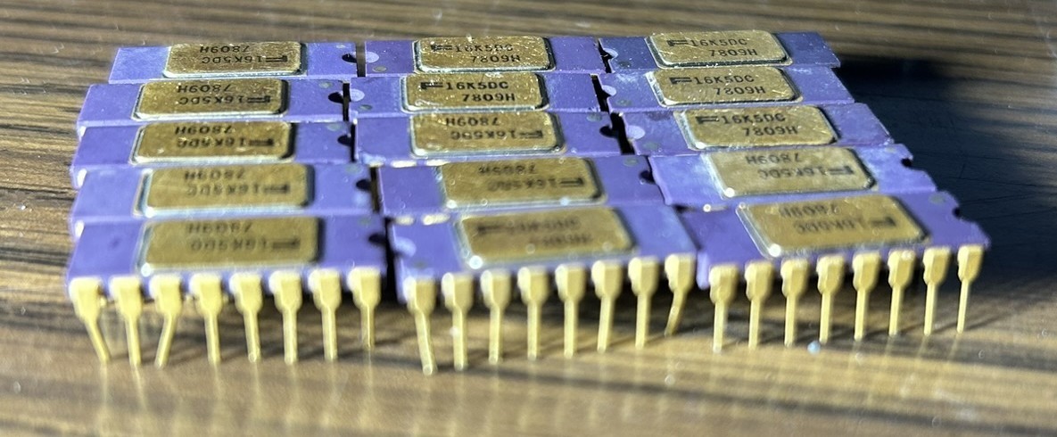 Fairchild purple ceramic IC Gold Cap Gold Leg Recovery Refining Scrap Collector