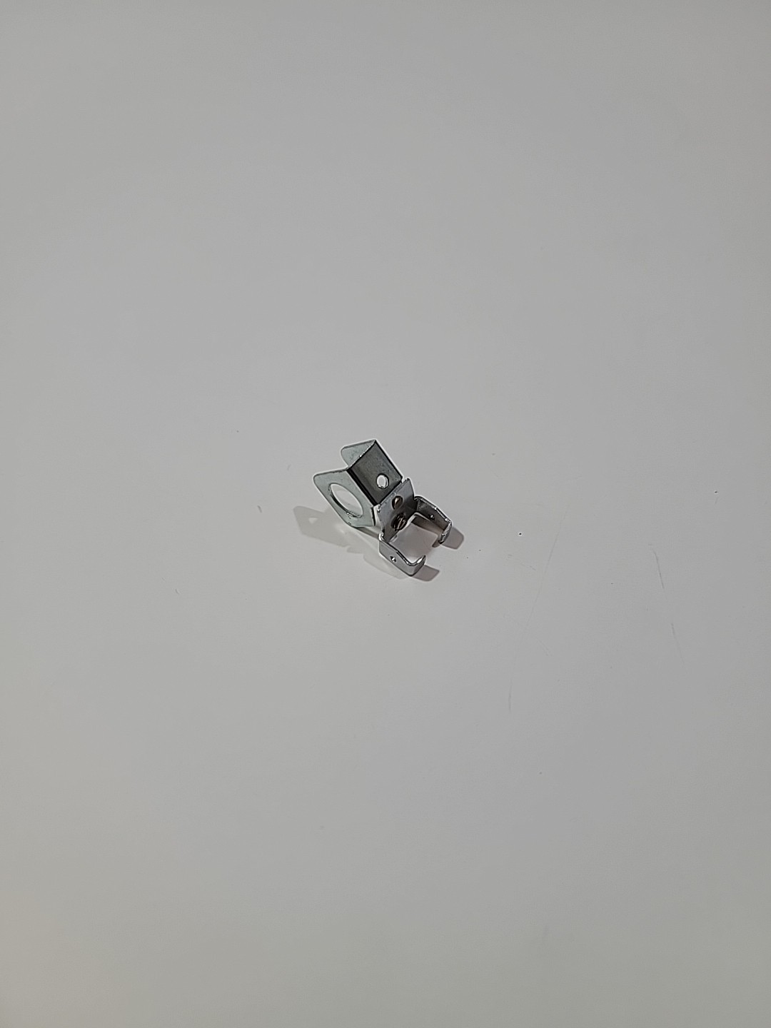 Allen Bradley 1492-AMCBL1 Ser. A, Single Pole Circuit Breaker Locking Attachment