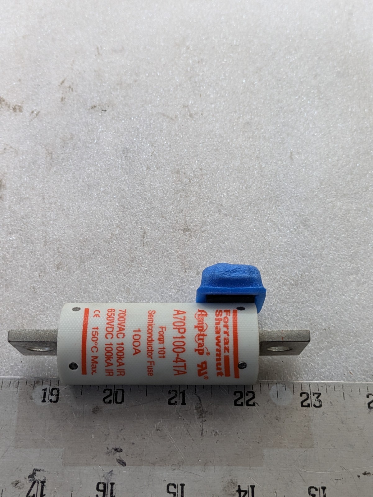 FERRAZ AND SHAWMUT A70P100-4TA FUSE 100A 700VAC 100KA 650VDC EACH