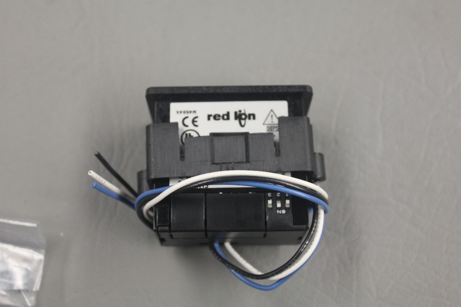 RED LION 8 DIGIT MINIATURE ELECTRONIC COUNTER CUB7CCS0