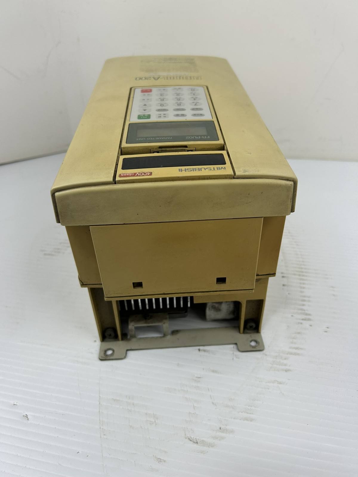 Mitsubishi FR-A240E-0.75K Freqrol A200 Inverter Drive 0.75kW with Keypad