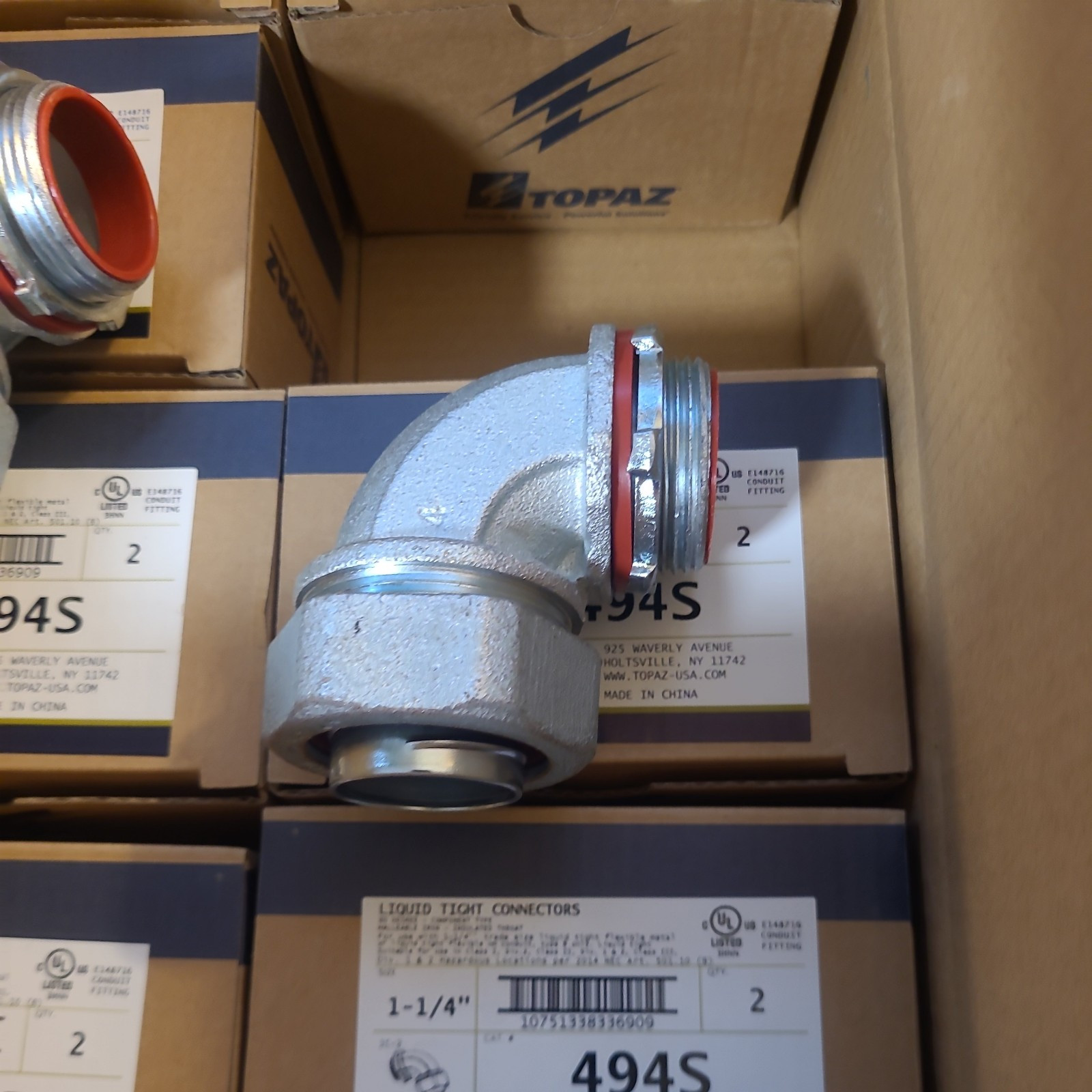 2- Topaz 494S 1-1/4″ Malleable 90D Insulated Liquidtight Connectors Ships Fast
