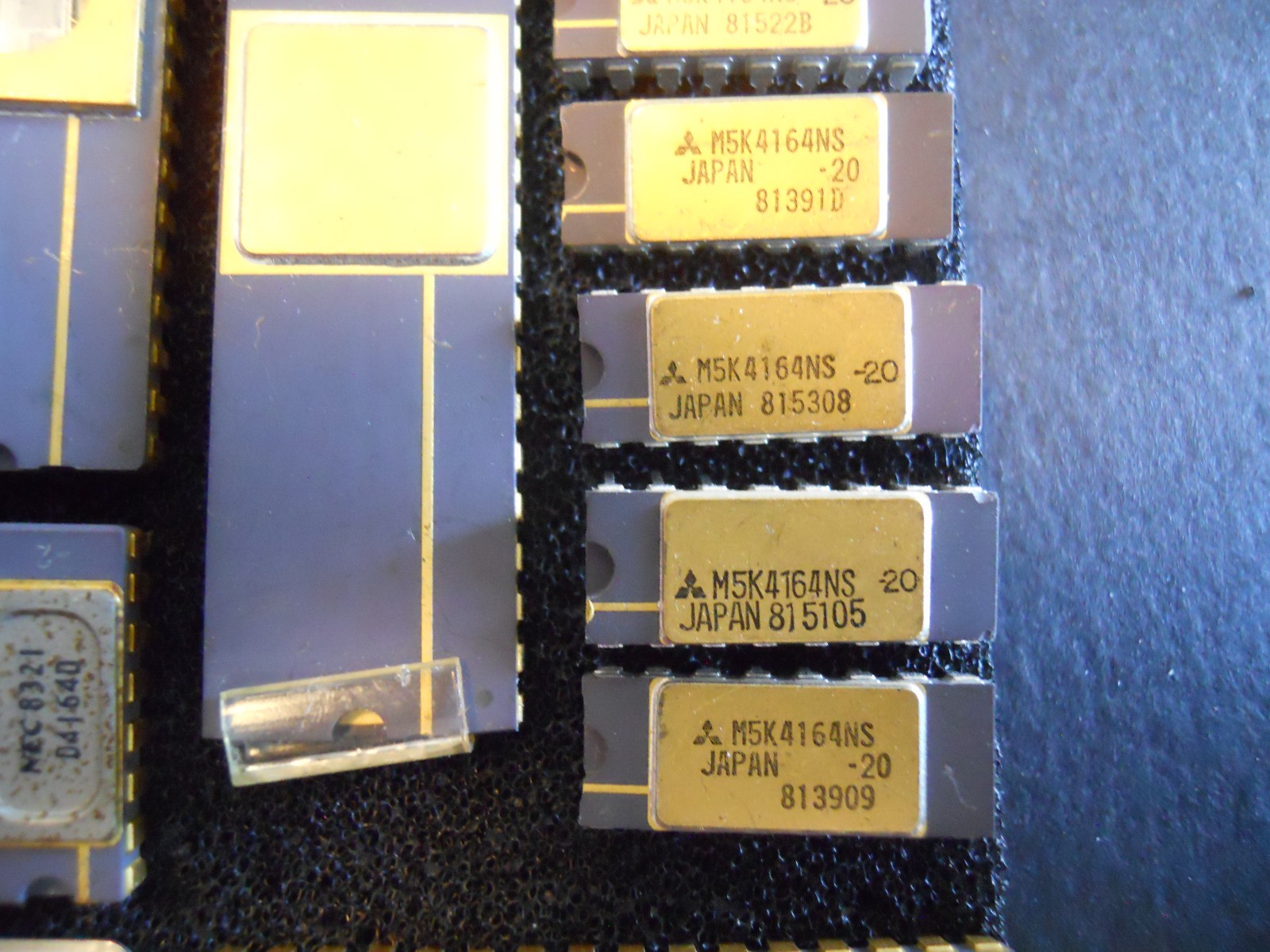 Vintage IC Lot – ADC80H-AH-12 C8741A M5K4164NS AM8152ADC D4164D M5K4164NS AD2671