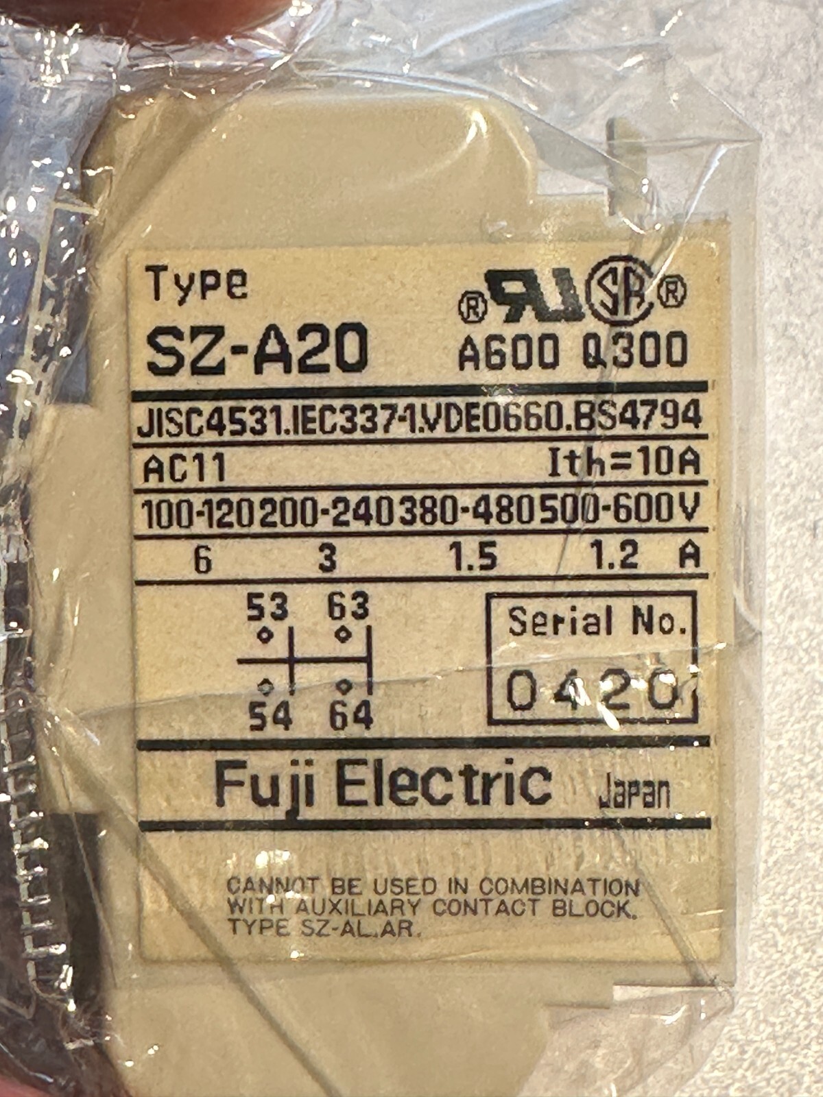 Fuji Electric SZ-A20 Auxiliary Contact Block – New Fast Ship