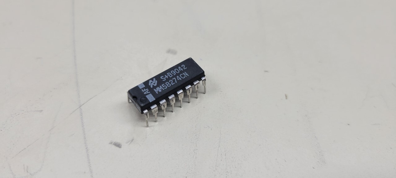 Qty 1, National Semiconductor MM58274CN, Real Time Clock