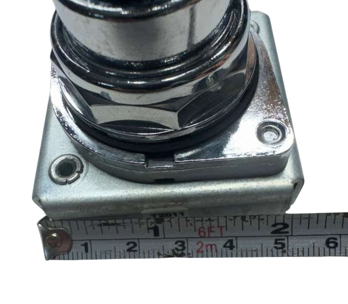 Eaton Cutler-Hammer 10250T452 Heavy Duty Oiltight Joystick Operator 2-Position
