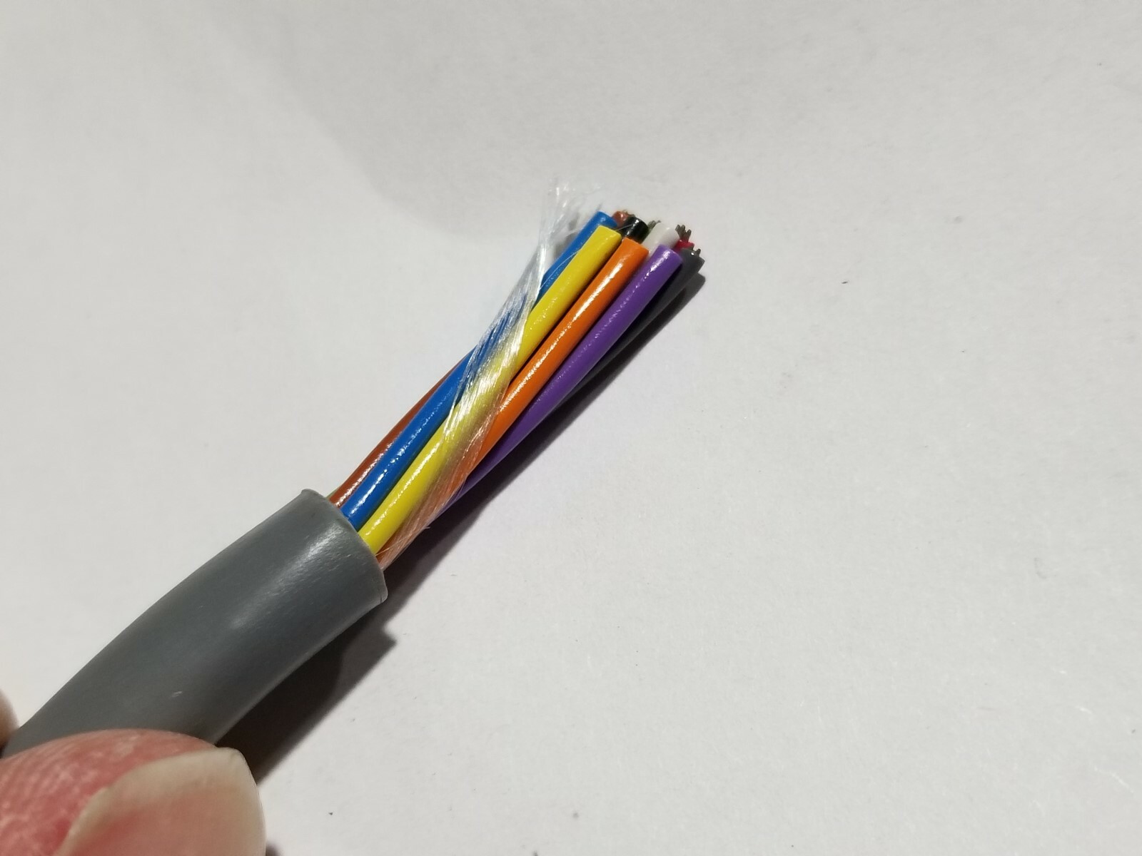 Alpha Wire 1180C 22/10C Cabled 4 Twists/ft Premium Control Cable 300V Gray /25ft