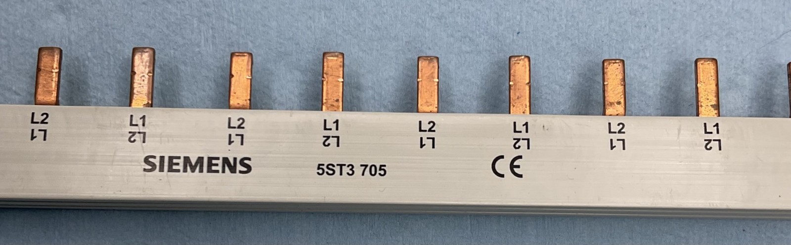 Siemens 5ST3 705 Bus Bar Connector 28″ long (used)