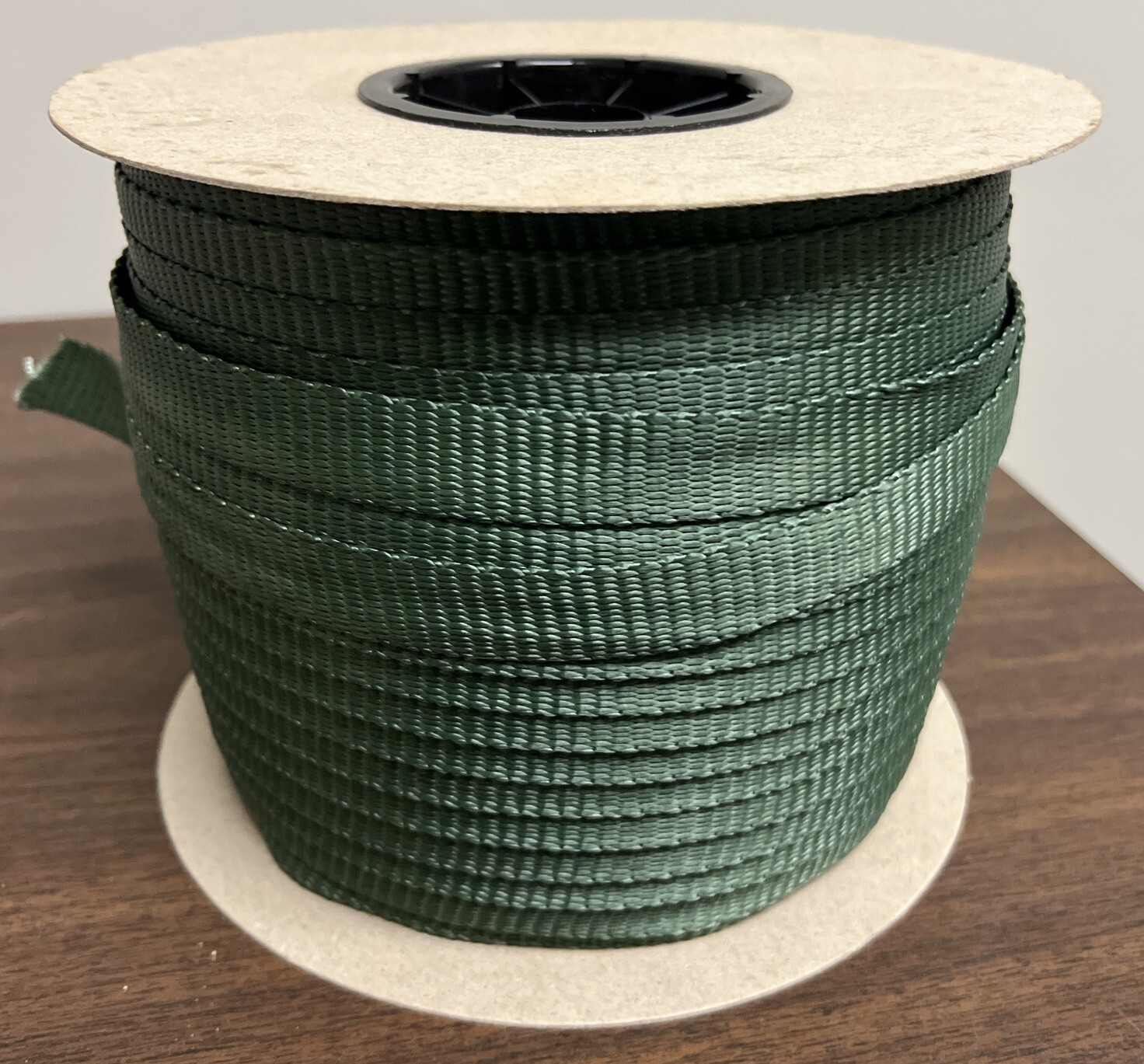3/4″ x 500′ 2400# tensile polyester pull tape, mule tape, webbing, Green, USA