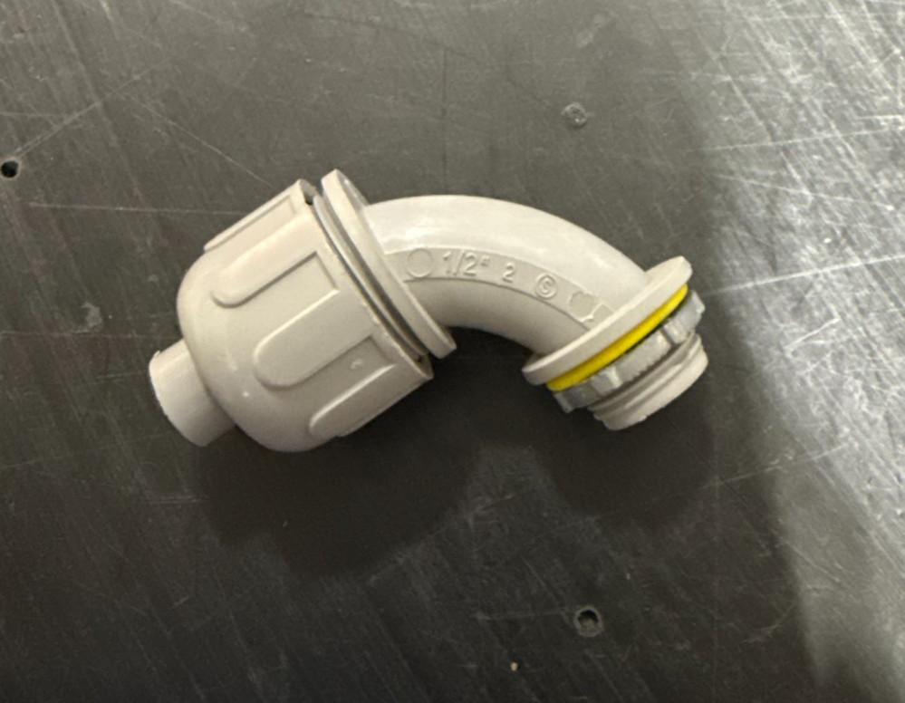 NEW-OPEN BOX THOMAS & BETTS CARLON LT975G-B1 3/4″ 90 DEGREE LIQUIDTIGHT CONNECTO
