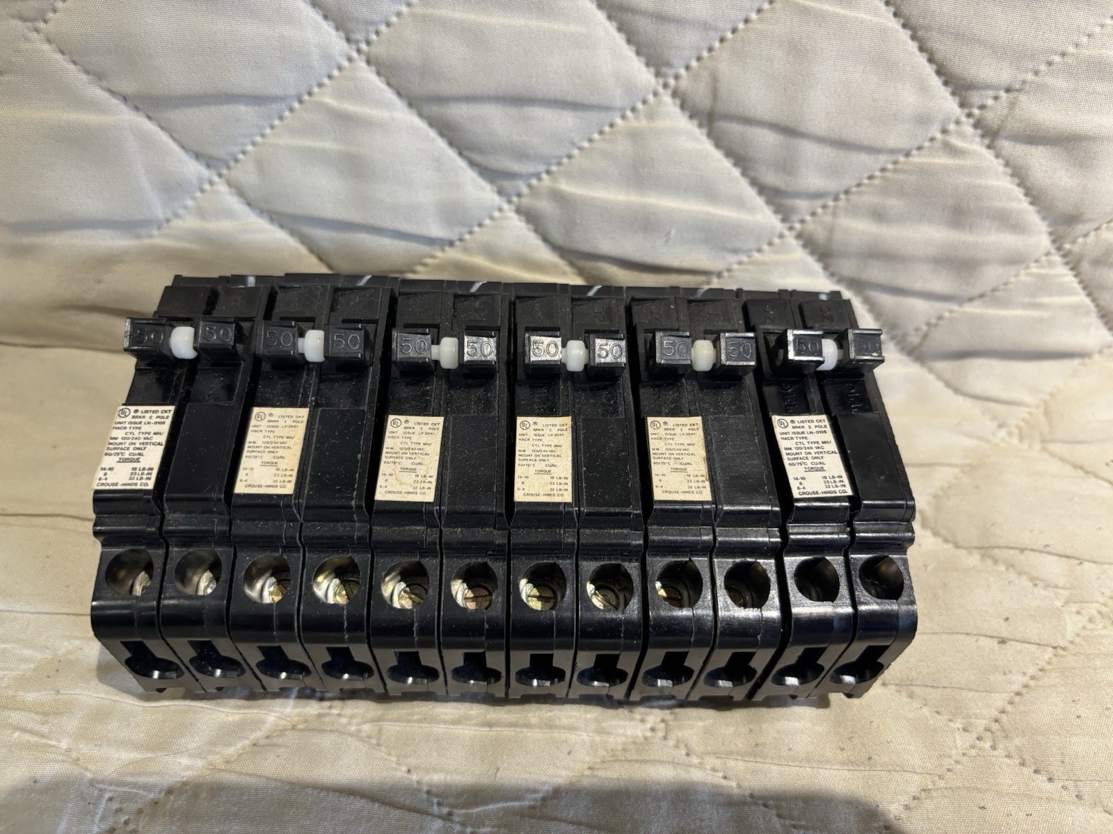 6 NOS MH250 CROUSE HINDS 2 POLE 50 AMP CIRCUIT BREAKERS LEFT/RIGHT CLIP FREESHIP