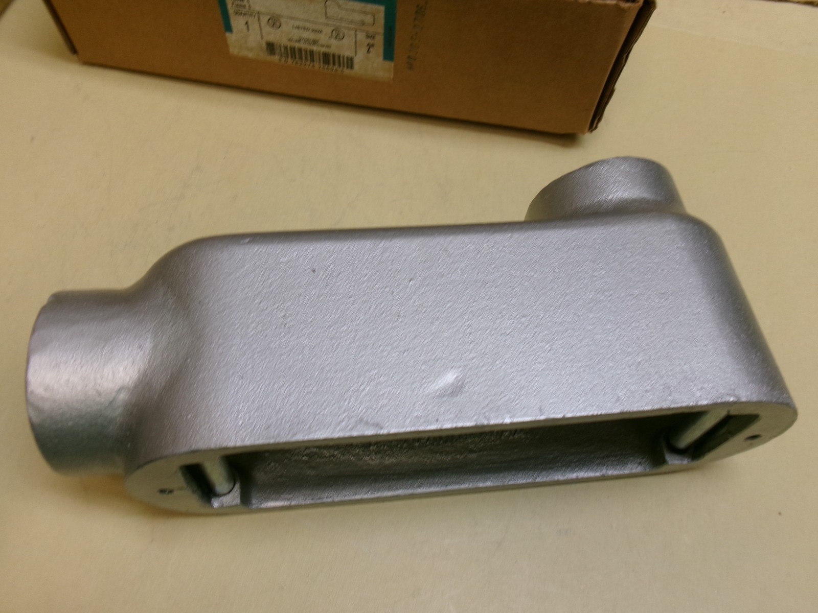 Crouse-Hinds LB-200 M 53, 2″ Form 5 Conduit Body with Rollers