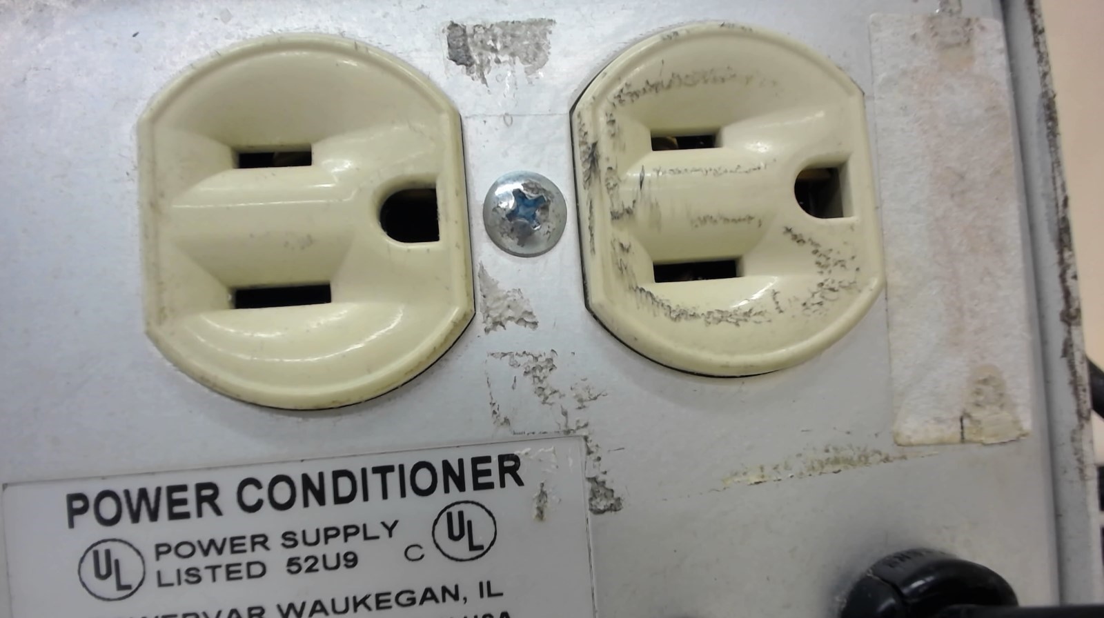 Powervar Power Conditioner, Abc201-11, 61024-69, In: 120 V Ac 2.1 A 60 Hz