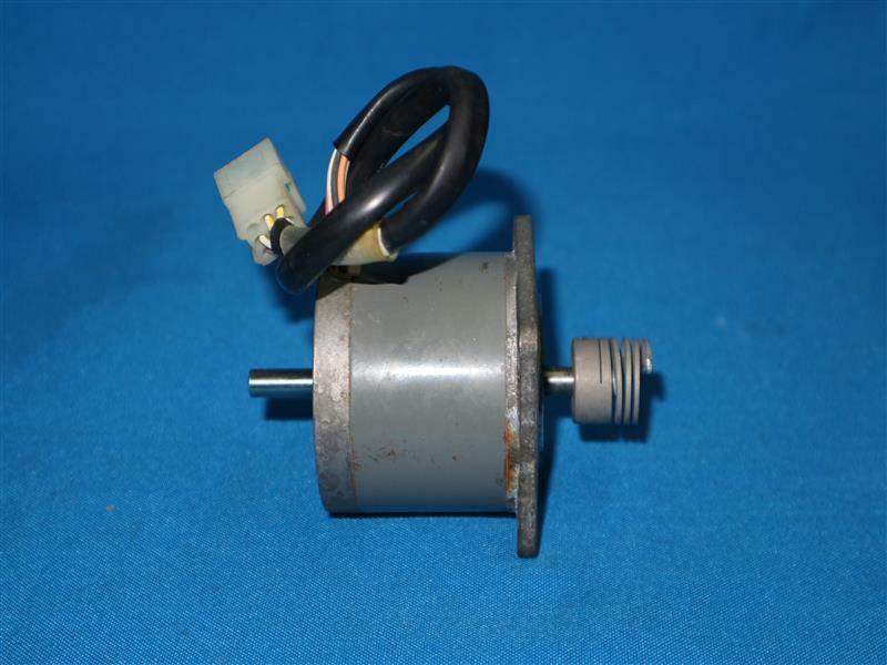 ASM AD889 Sanyo Denki 103-770-61 10377061 Stepping Motors DC 5.1V 1.0A