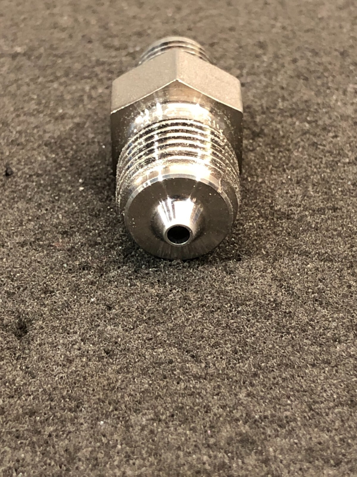 4 Swagelok SS-44M-A-400 316 SST Hi Pressure Fitt 1/4″ in x 9/16-18″, 174999