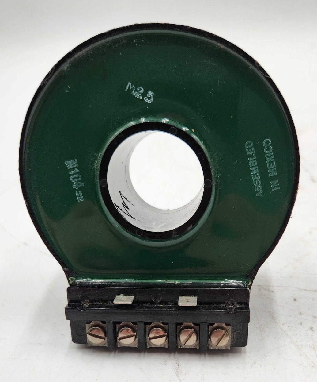 GE 139C4970G164 Neutral Current Transformer Amp Sensor 600A-1600A Used