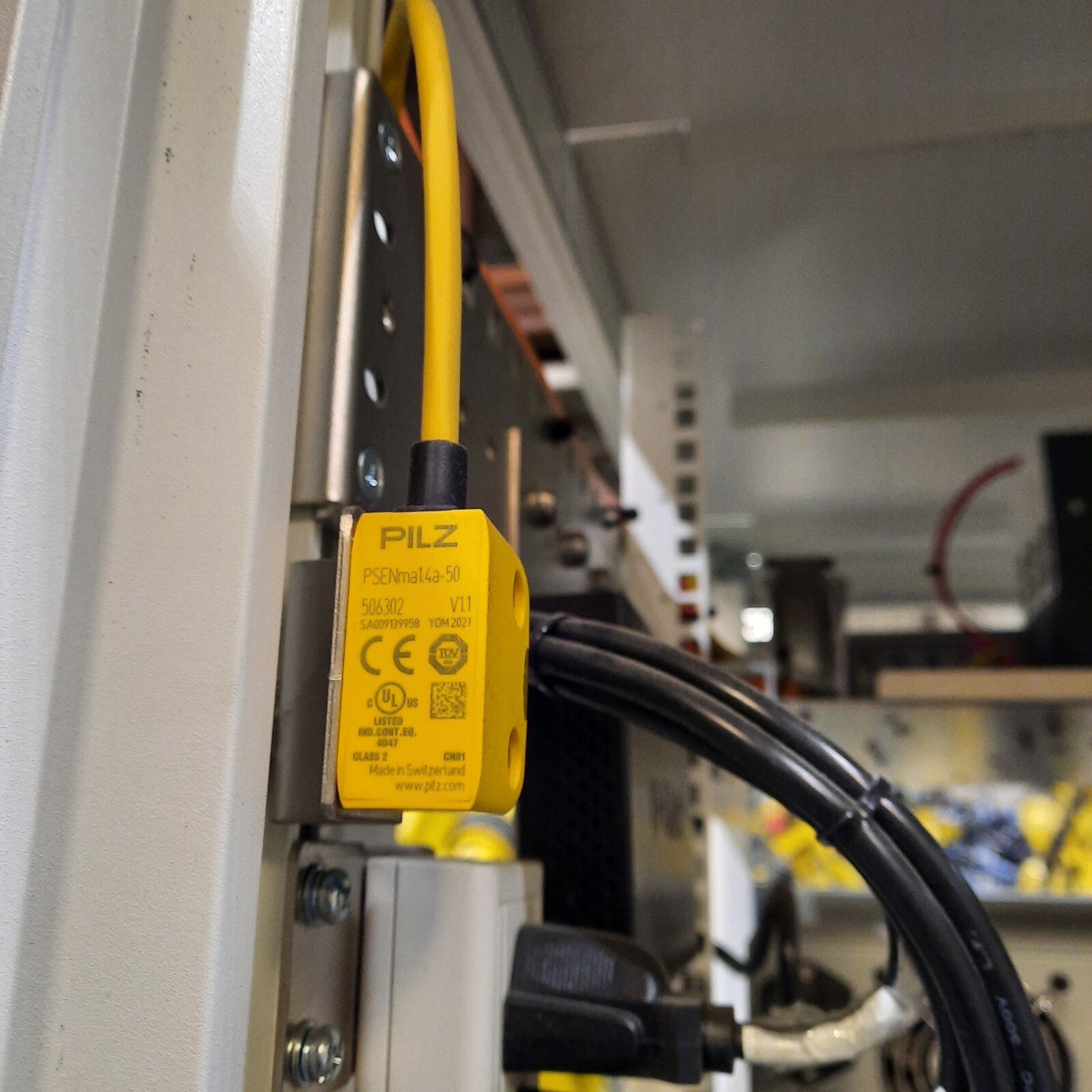 CHROMA 8700 Battery Management Test System 3PH 5W 380V 250A