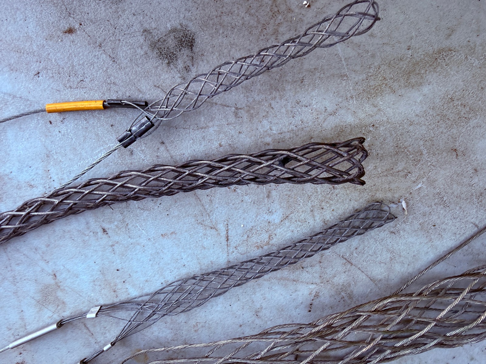 Lot of 7 Assorted Grip Electrical Wire Pulling/ Cable Support Devices