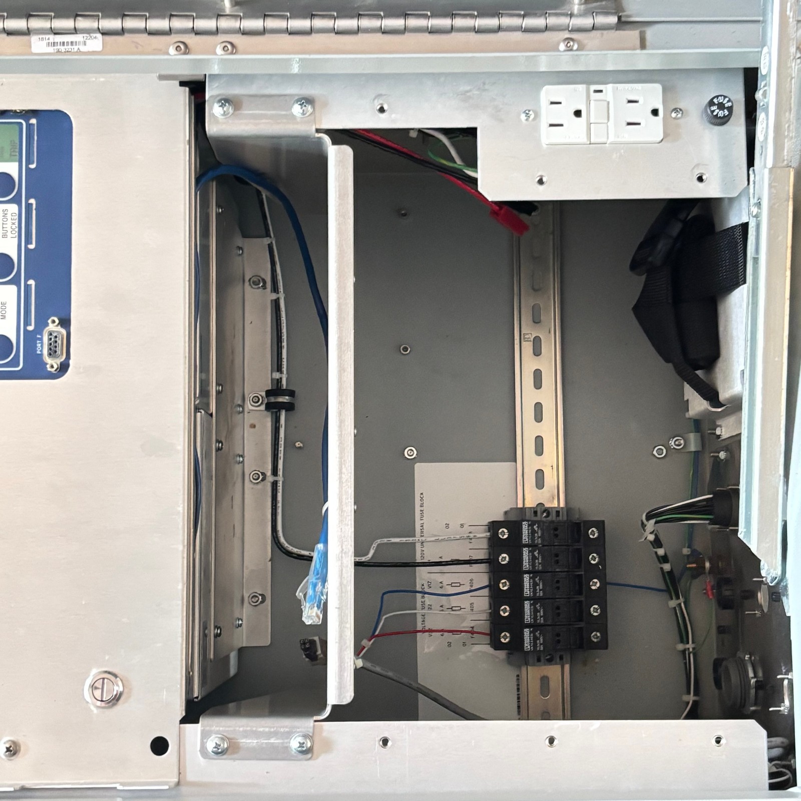 SEL-615R RECLOSER CONTROL 0651R223XBAXAE113G7XX VIP388ER-12-1-ST