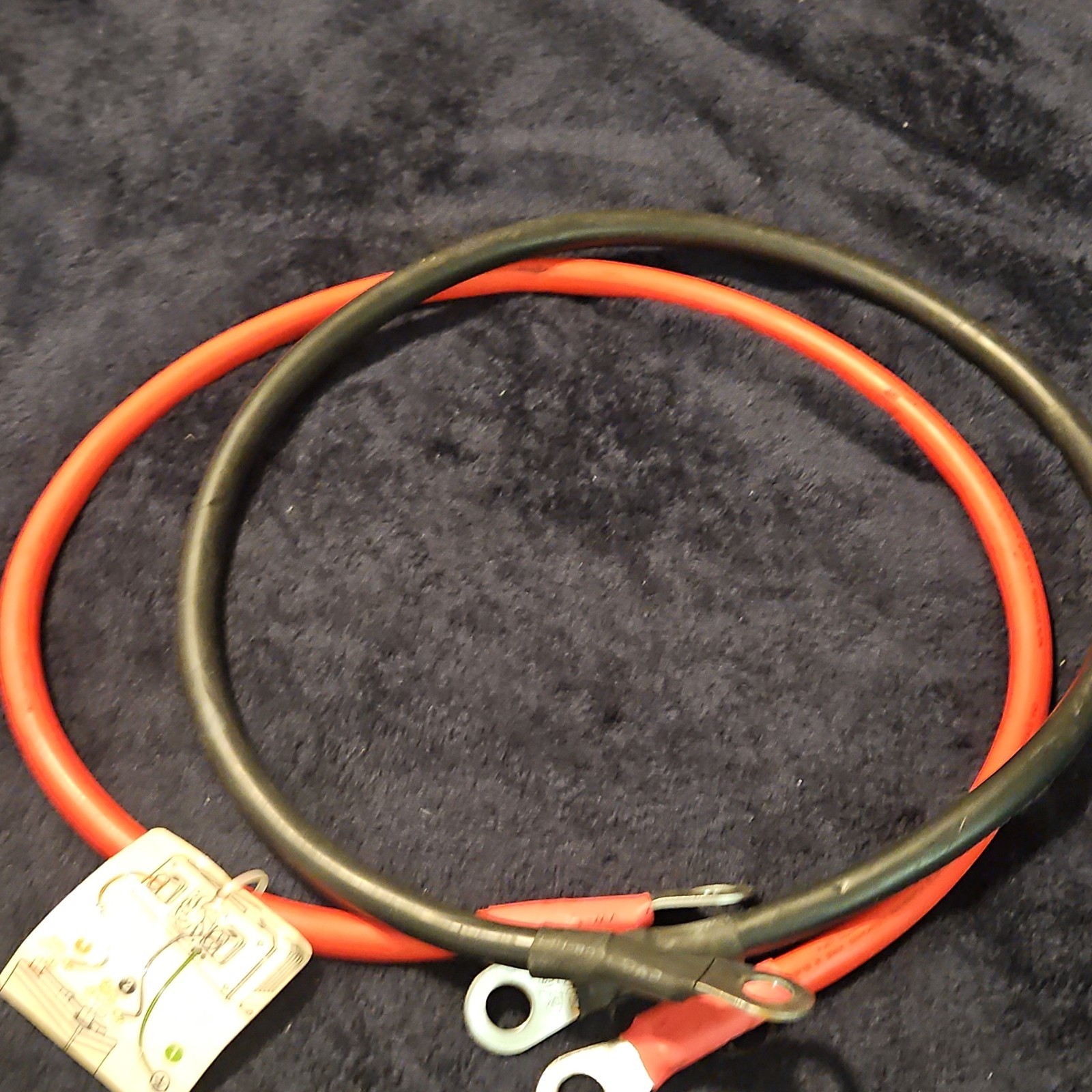 Heavy-duty Battery Cables with Ring Terminals High-current DC Applications. New