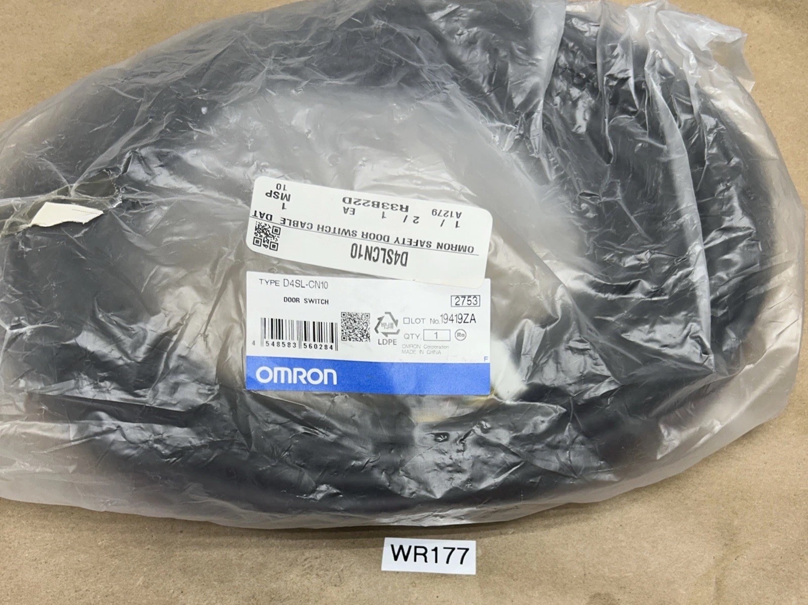 FACTORY SEALED Omron D4SL-CN10 GUARD LOCK SAFETY DOOR SWITCH ACCESSORY CABLE 10M