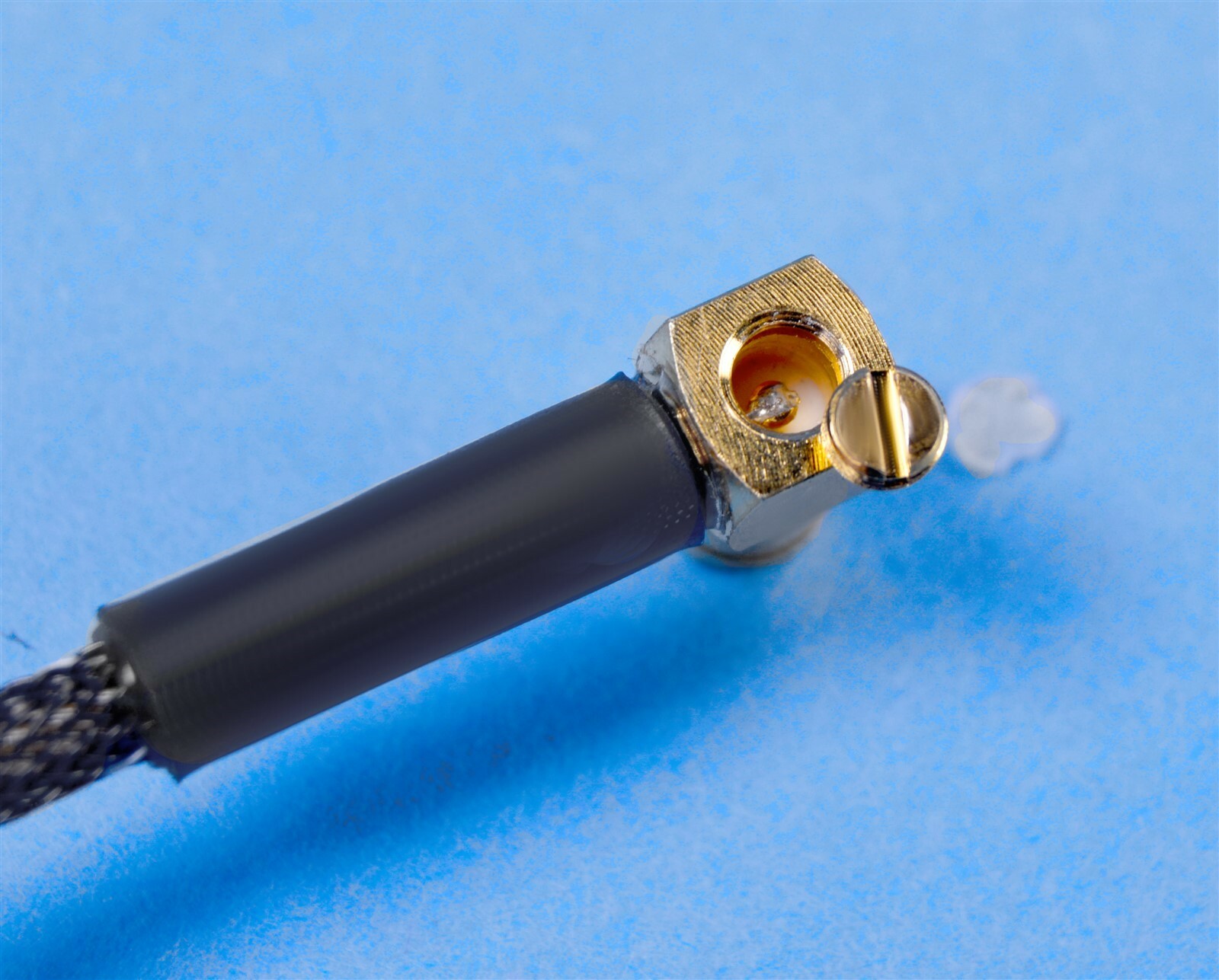 Straight SMB Female to Right Angle SMB Female 12″ Premium Cable & Connector