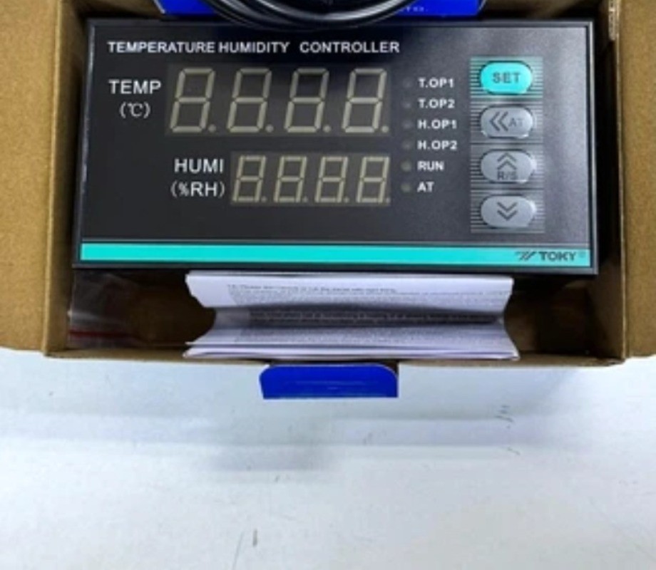 1PC Temperature controller TH7-RC10 with matching temperature and humidity probe