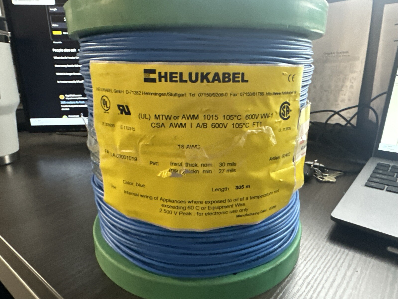 Ll113926 Helukabel MTW Or AWM 1015 105C 600v VW-1 CSA AWM A/B 600V 105C FT1 305M