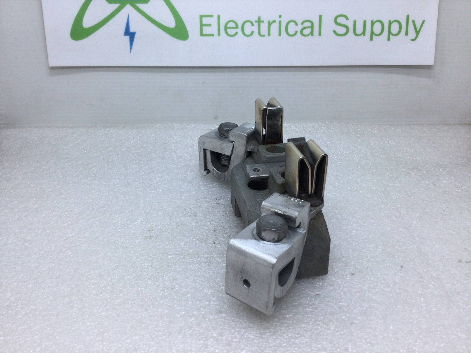 GE General Electric Royal 71-101 100 Amp Porcelain Meter Socket