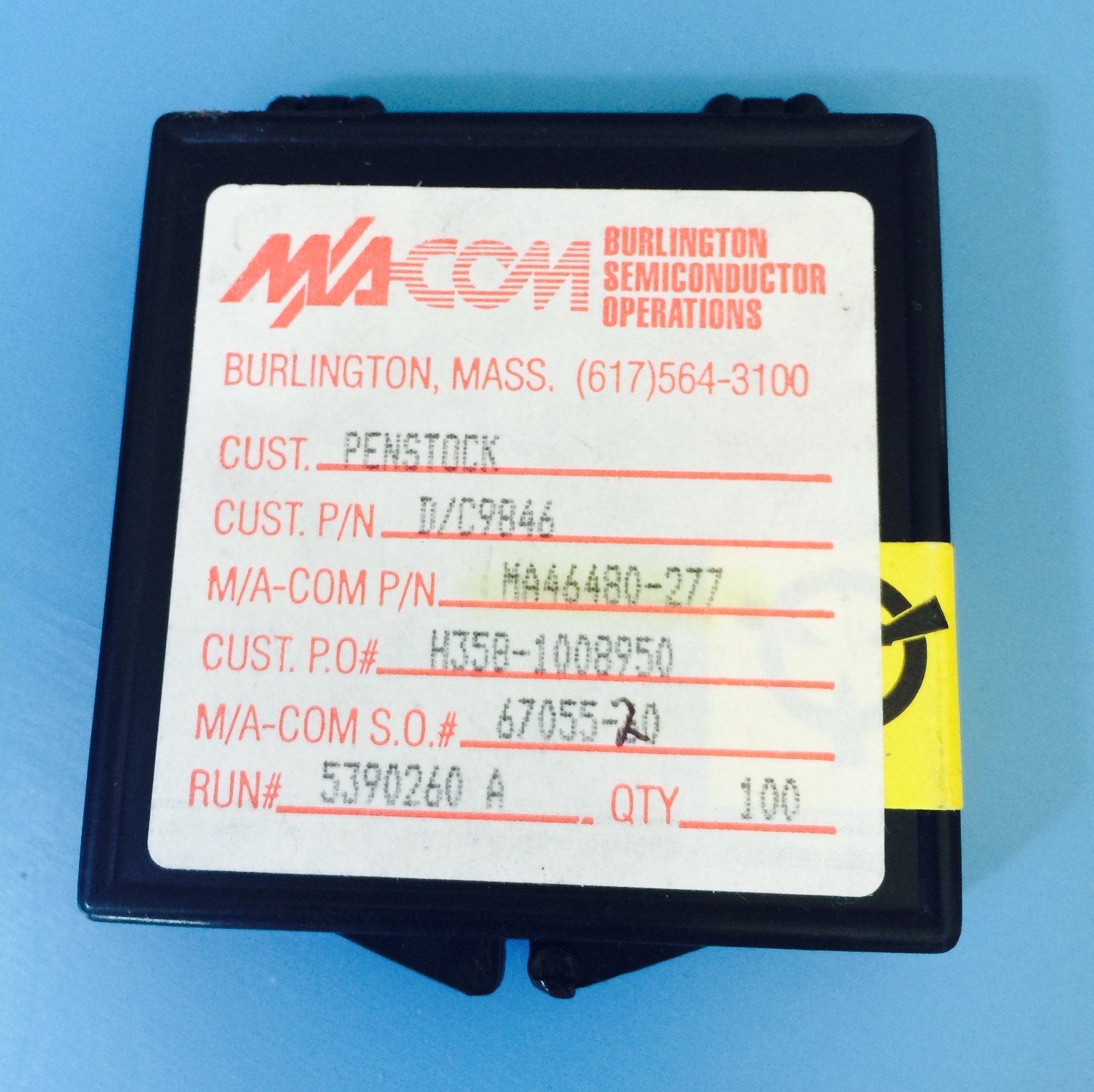 100x MA46480-277 MA-COM CAPACITANCE DIODE VHF-KA BAND 3.7PF 22V HYPERABRUPT VARI