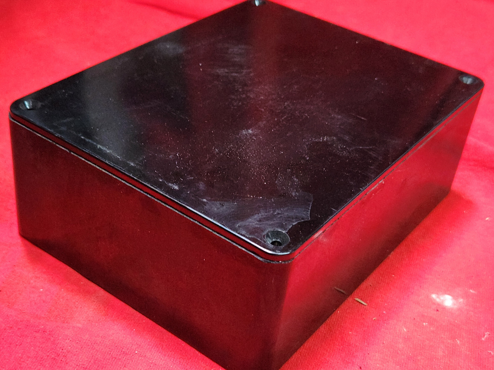1 DAKA-WAR Electronic circuit project plastic box APPR 6 3/4 x 5 1/4 x 2 3/8