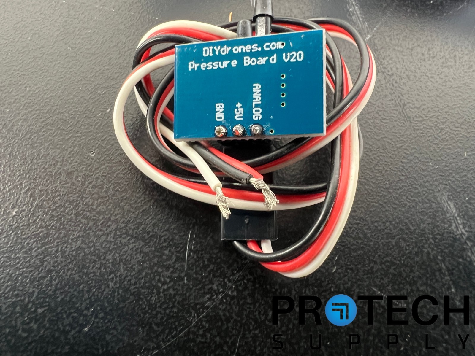 Lot of Misc LED Indicators / Breadboard / KH PCB / Pressure Sensor
